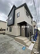 施工例※本物件画像は取引する建物とは、外壁・屋根・開口部・内装等の形状が異なります。