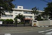 神田小学校 500m
