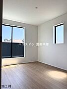 施工例※本物件画像は取引する建物とは、外壁・屋根・開口部・内装等の形状が異なります。
