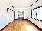 小倉南区下吉田中古戸建て　2026年1月内外装リフォーム♪駐車場3台分♪バス停まで徒歩約1分♪