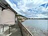 その他：物件目の前は池が広がっていて景色良好です♪