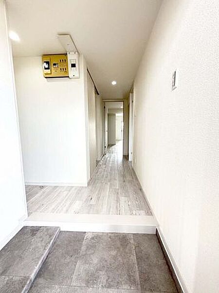 玄関を拡大表示