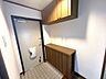 玄関：◆◆比較的人気の角部屋【リヴィエール小倉東 】◆◆～モール大通りまで車で約6分の立地♪～