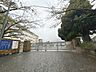 周辺：【松ケ江中学校】1947年4月に門司市立第七中学校として設立され、1952年には、松ヶ江中学校と改称され、校舎は建て替えられました。運動場がトンネルの上にあることで、TVでも以前紹介されました…