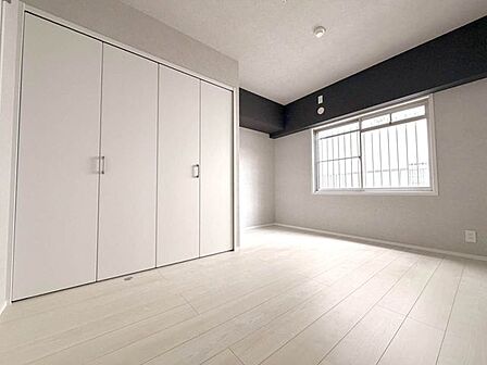 ホワイトキャッスル二島 3LDK 2026年8月内装リフォーム♪角部屋♪LDK18帖以上♪買物便利♪