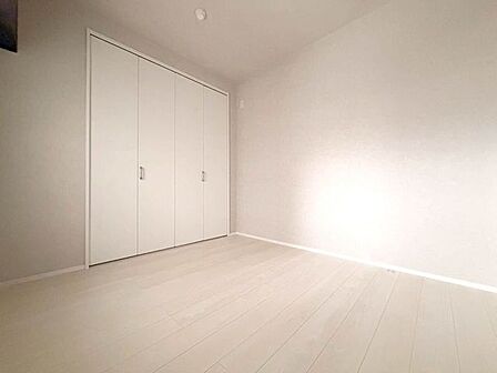 ホワイトキャッスル二島 3LDK 2026年8月内装リフォーム♪角部屋♪LDK18帖以上♪買物便利♪