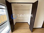 洋室1収納
