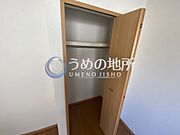 収納3