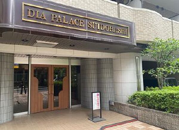 エントランスを拡大表示