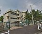 周辺：横浜市立名瀬中学校 徒歩21分。 1670m