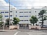 周辺：横浜市立瀬谷第二小学校 徒歩11分。 860m