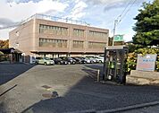 医療法人社団緑水会横浜丘の上病院 徒歩20分。 1590m