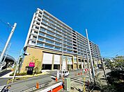 ライブゲート瀬谷 徒歩11分。 860m