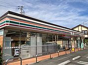 セブンイレブン藤沢城南4丁目店 徒歩7分。 560m