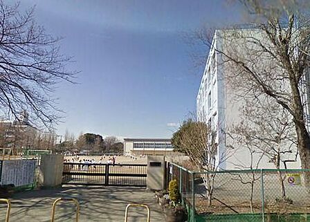 大和市立草柳小学校 徒歩7分。 550m