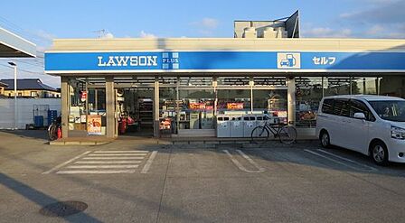 ローソン藤沢白旗四丁目店 徒歩13分。 980m