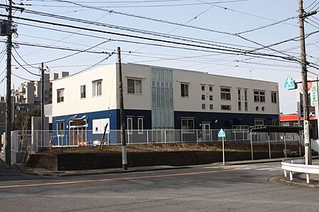 プチアンジュ保育園 徒歩4分。 300m