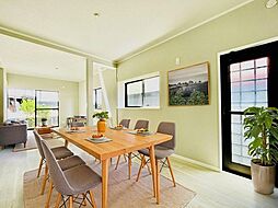 リビング/ダイニングの画像