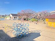 瘤木児童遊園 550m