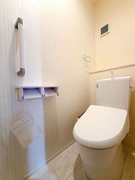 トイレを拡大表示