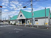 名鉄河和線「巽ヶ丘」駅まで約1500ｍ　徒歩約19分manacaが使用可の地上無人駅。構内踏切のすぐ脇に多目的トイレもある。