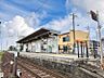 周辺：尾張森岡駅まで　1331m　徒歩約17分●単式ホーム1面1線の地上駅。駅への出入りはホーム端（踏切横）から行う無人駅で交通系ICカードのスキャン端末を使用して乗降車します。