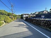 東側道路