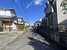 外観：前面道路含む現地写真
