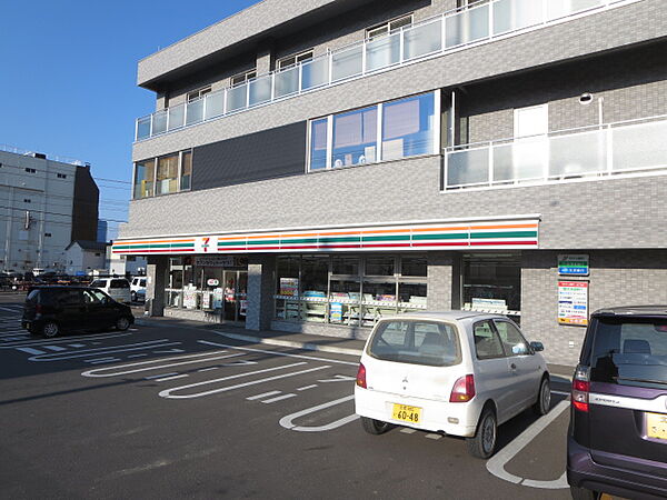 画像21:セブンイレブン 北見北四条店（544m）