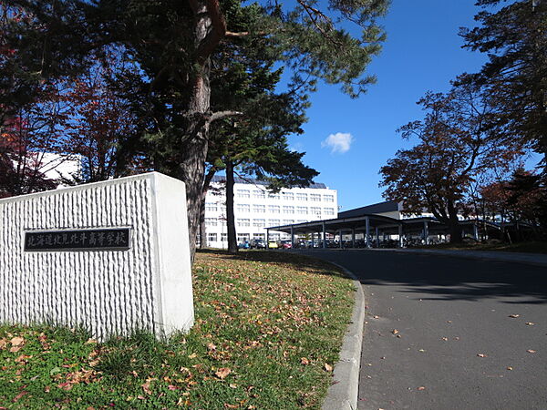 画像21:北海道北見北斗高等学校（424m）