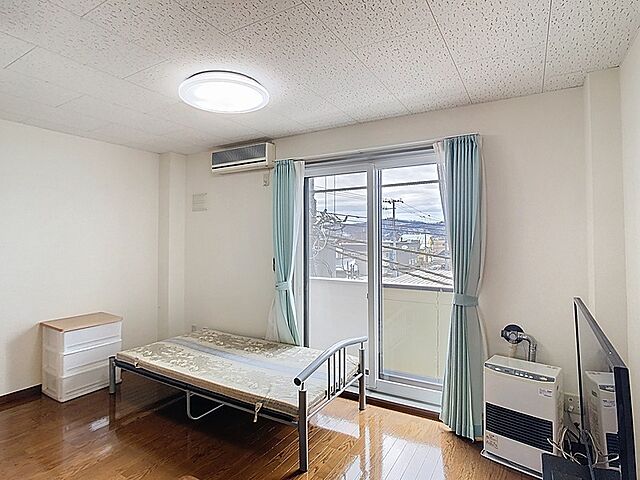 寝室