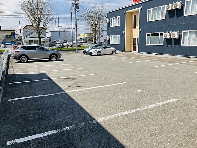 4 / 13