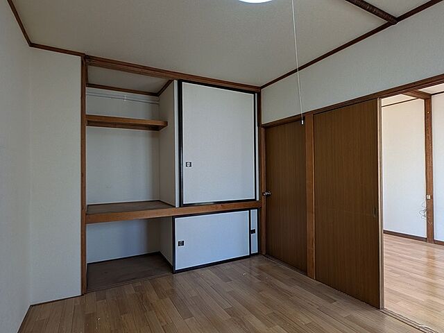 寝室
