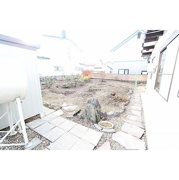 detached 北海道網走郡美幌町字東三条南３丁目1番地4
東三条南の賃貸情報を見る
物件地図
