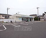 ファミリーマート宇治伊勢田北山店まで428m