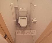 ウォシュレット付きトイレ