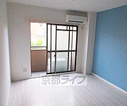 アクセントクロスが特徴のお部屋です