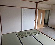 落ち着いた雰囲気のお部屋です