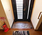 明るい玄関です