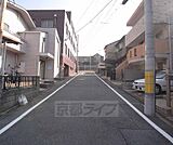 目の前の道です