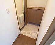 ゆったりとした玄関。