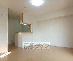 カーサ　グランツ 203 2階1Kのリビング/ダイニング