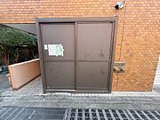 敷地ゴミ置き場　いたずら防止で防犯カメラ設置　共用部