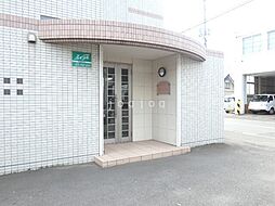 7 / 11
