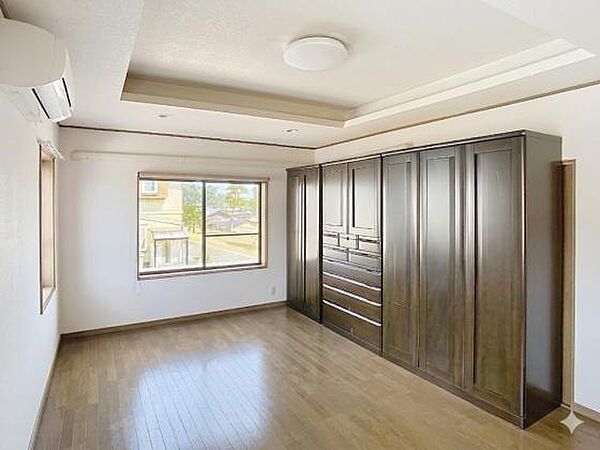寝室を拡大表示