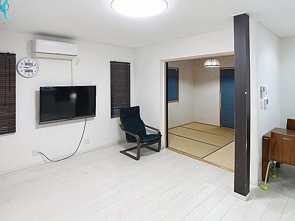 リビング/ダイニングを拡大表示