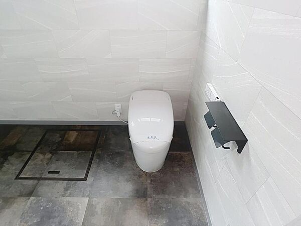 トイレを拡大表示