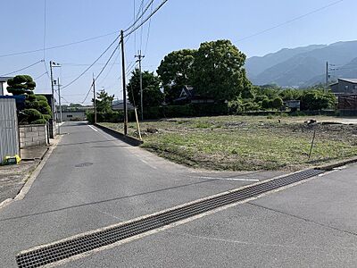 外観：現地北東道路より現況