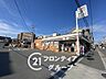 周辺：セブンイレブン大阪毛馬橋店 徒歩8分。 570m