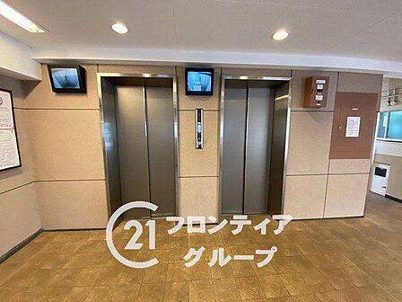 マンションのエレベーターは、快適でスムーズな移動を提供し、住む人の利便性を高める重要な設備です!